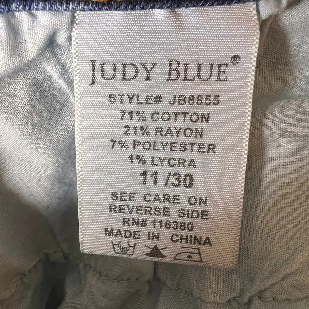 Judy Blue Jeans Womens Size 11/30 Rose Classic Button Fly Skinny Distressed
